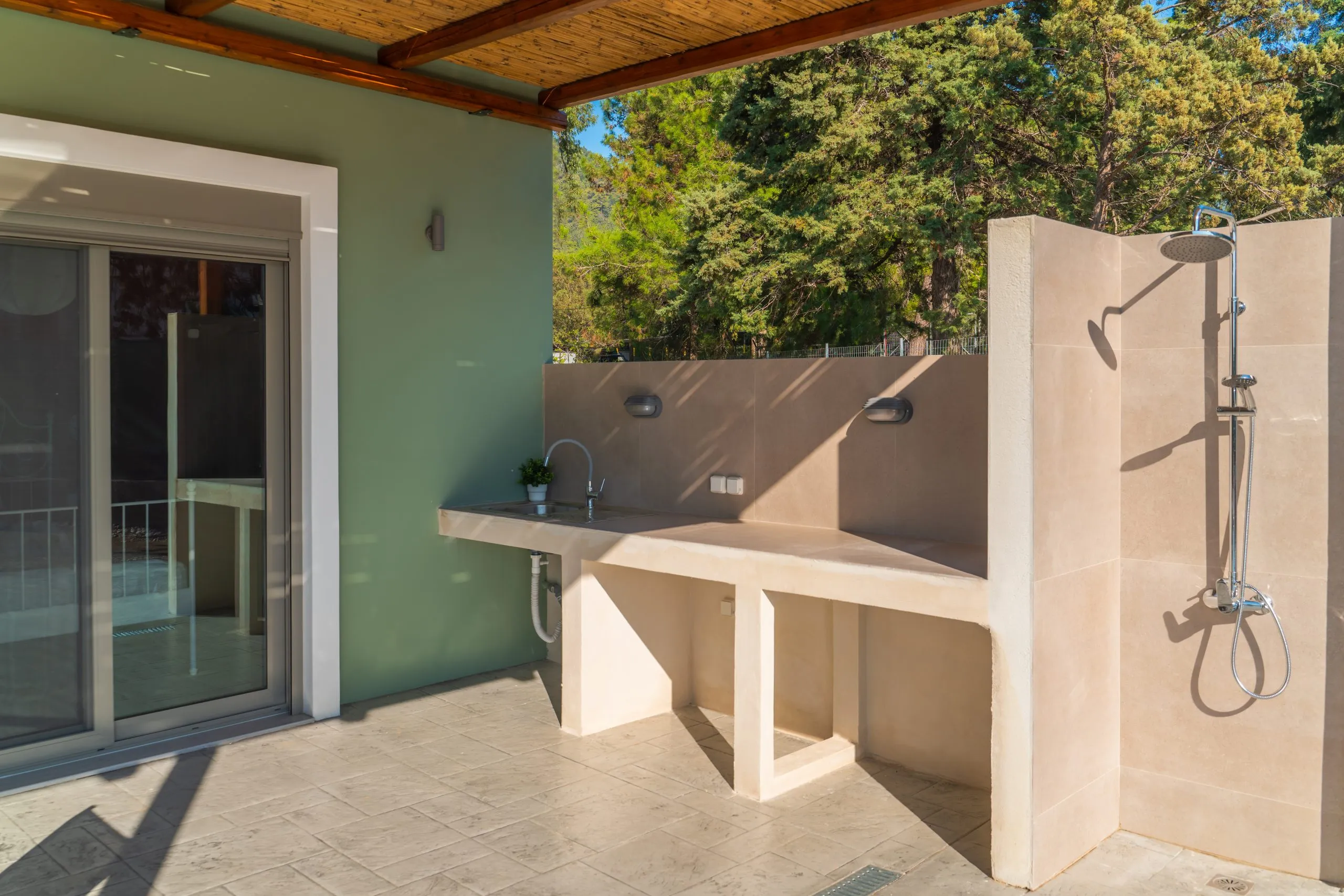 Outdoor barbecue and kitchen area